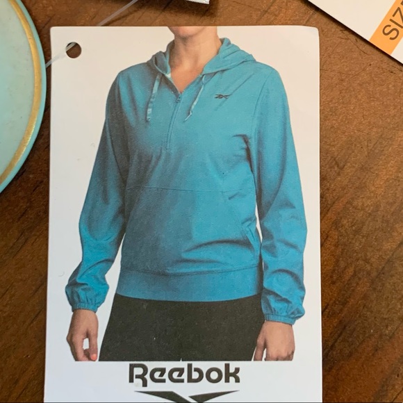 NWT | Reebok Light Weight Windbreaker! - Picture 2 of 7